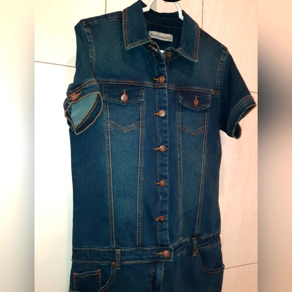 Denim, metal button-down dress size medium, stretchy, excellent used condition - Picture 2 of 8